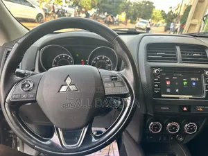 Mitsubishi RVR 2018 Black
