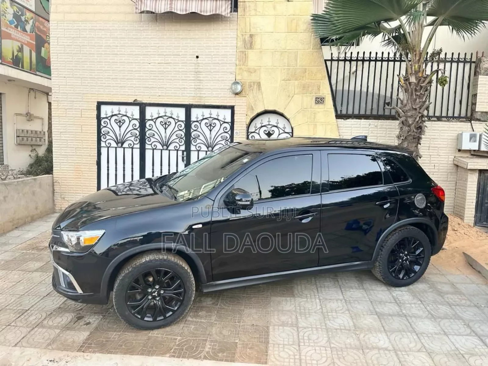 Mitsubishi RVR 2018 Black