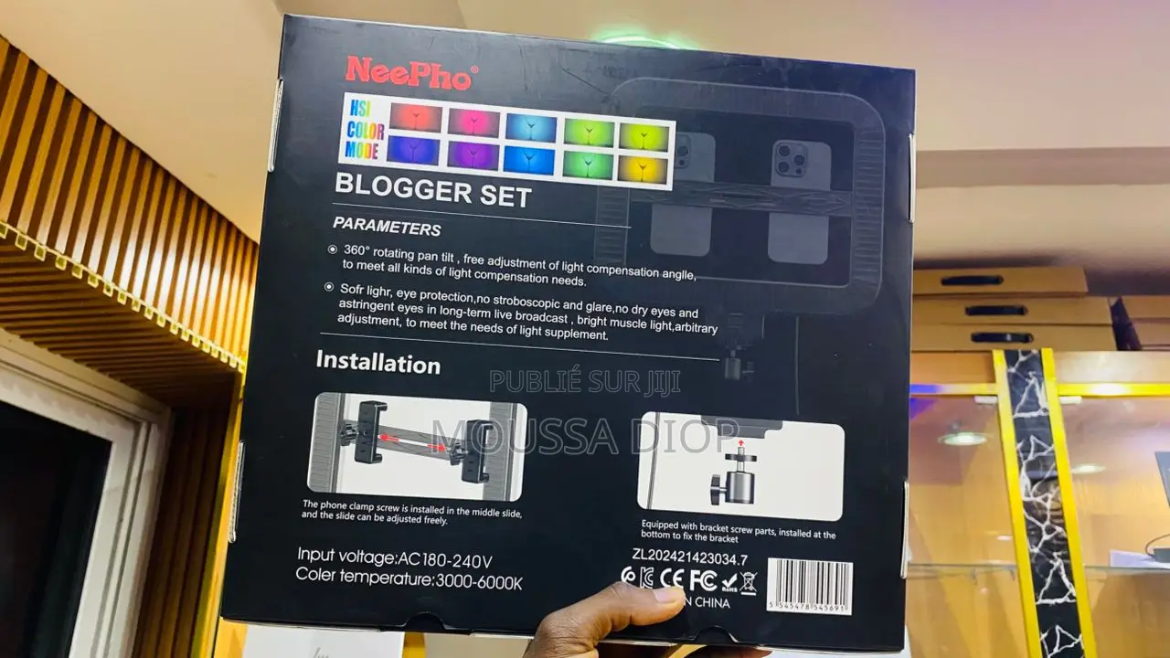 Led Light Et Support Téléphone Pour Les Lives Et Snapchat