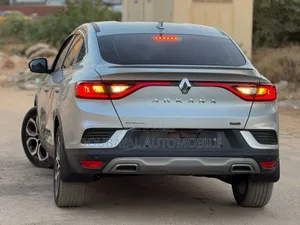 Renault Argos 2021 Gris