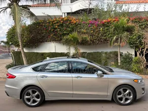 Ford Fusion 2019 Gris