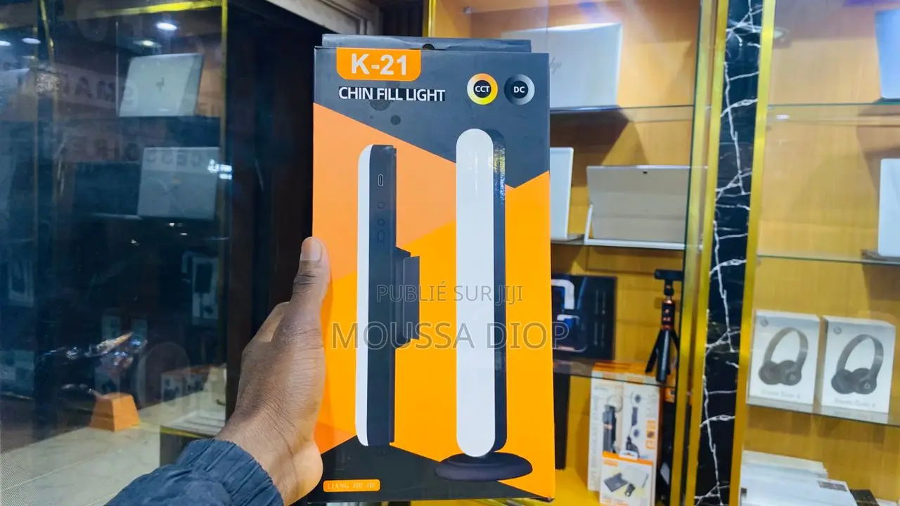 Led Light Et Support Téléphone Et Ordinateur