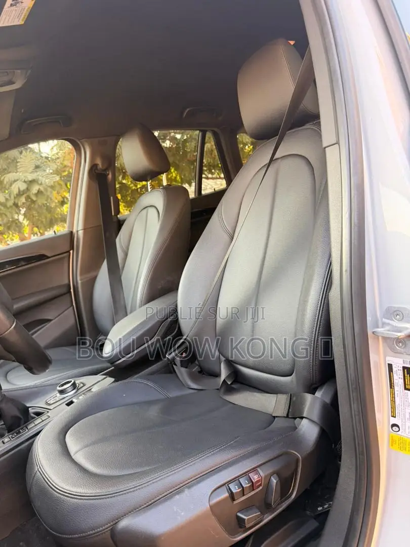 BMW X1 xDrive28i AWD 2017 Gris