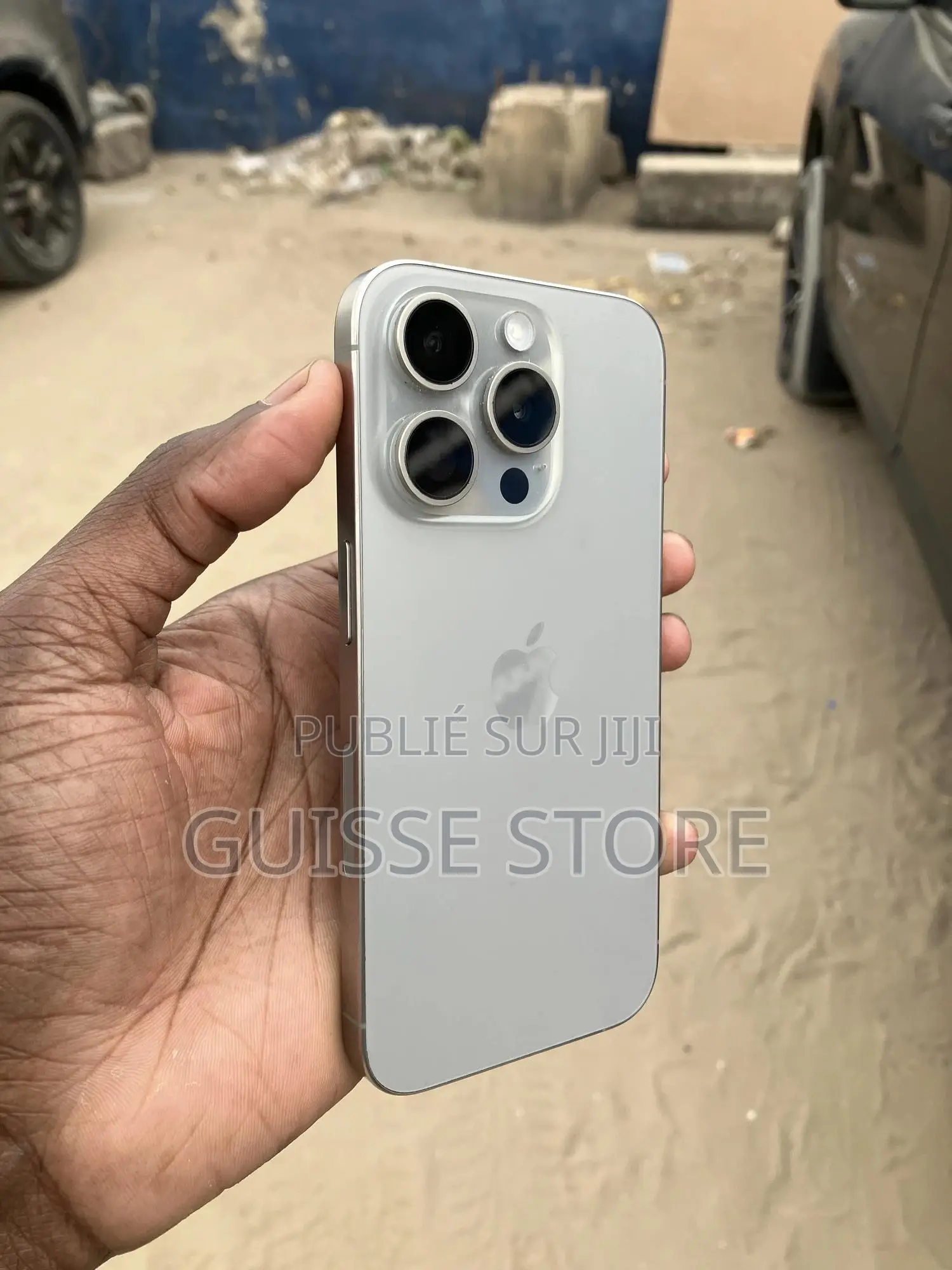 Apple iPhone 15 Pro 128 GB Doré