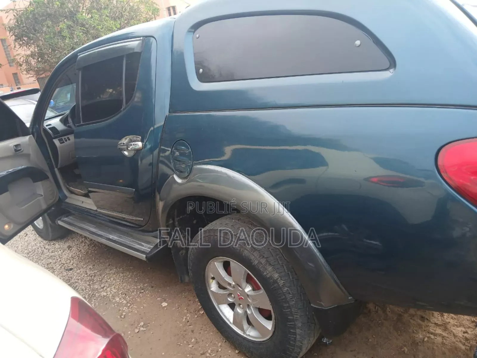 Mitsubishi L200 2006 Blue