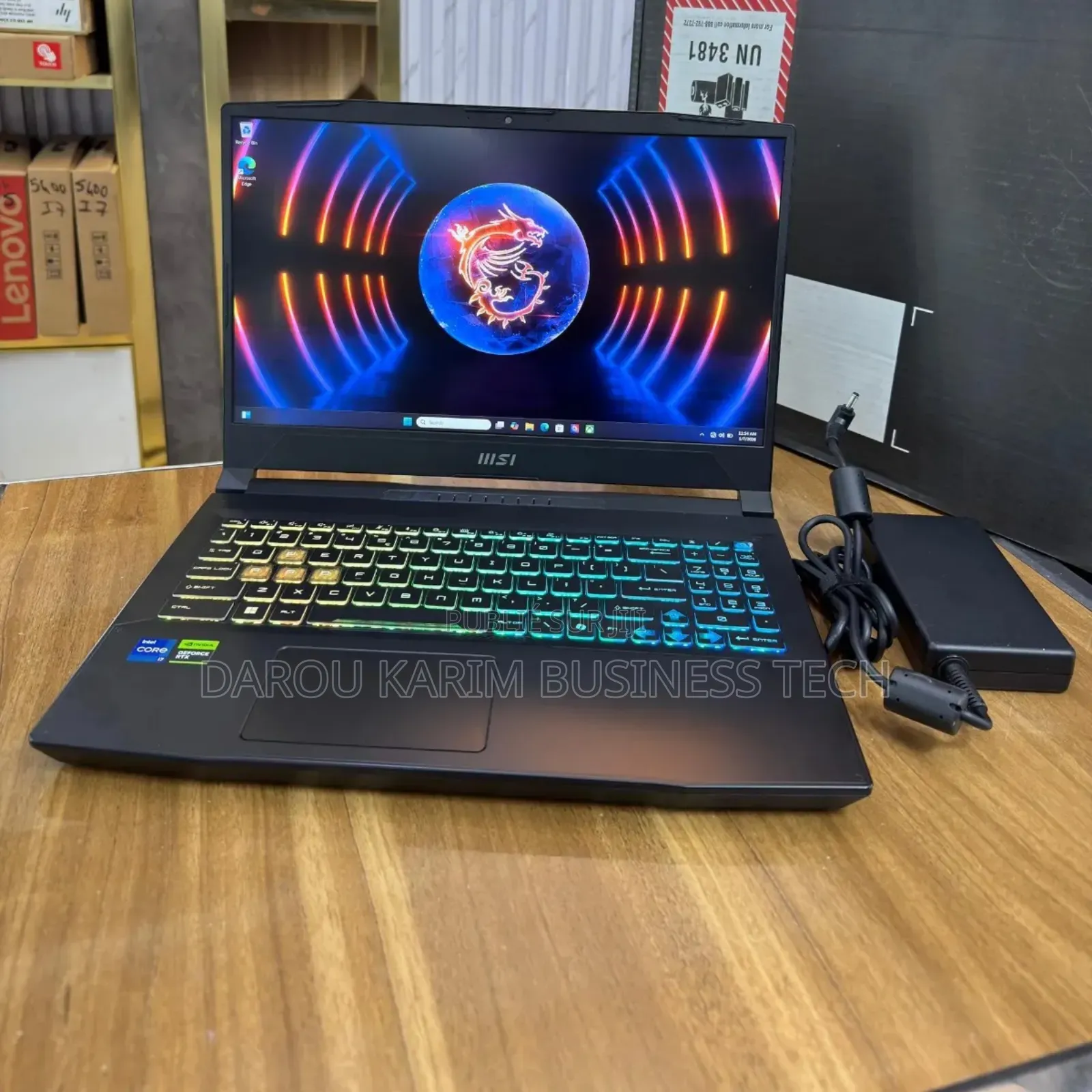 New Ordinateur Portable MSI Katana 15 16GB Intel Core I7 SSD 1T