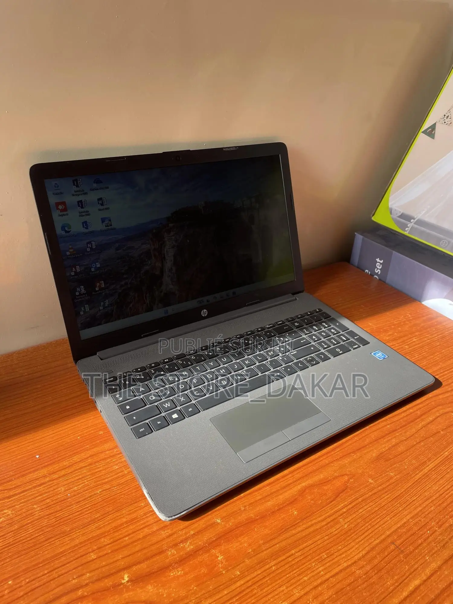 Ordinateur Portable HP 250 G7 4GB Intel Celeron SSD 128GB