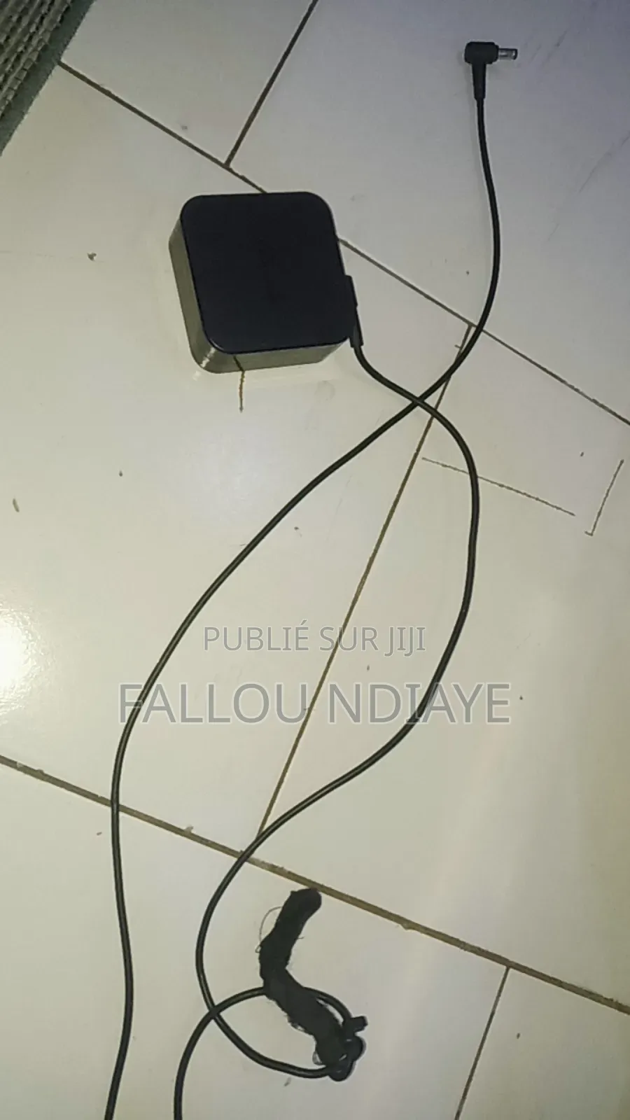Chargeur Asus a 32 (Pc) a Vendre