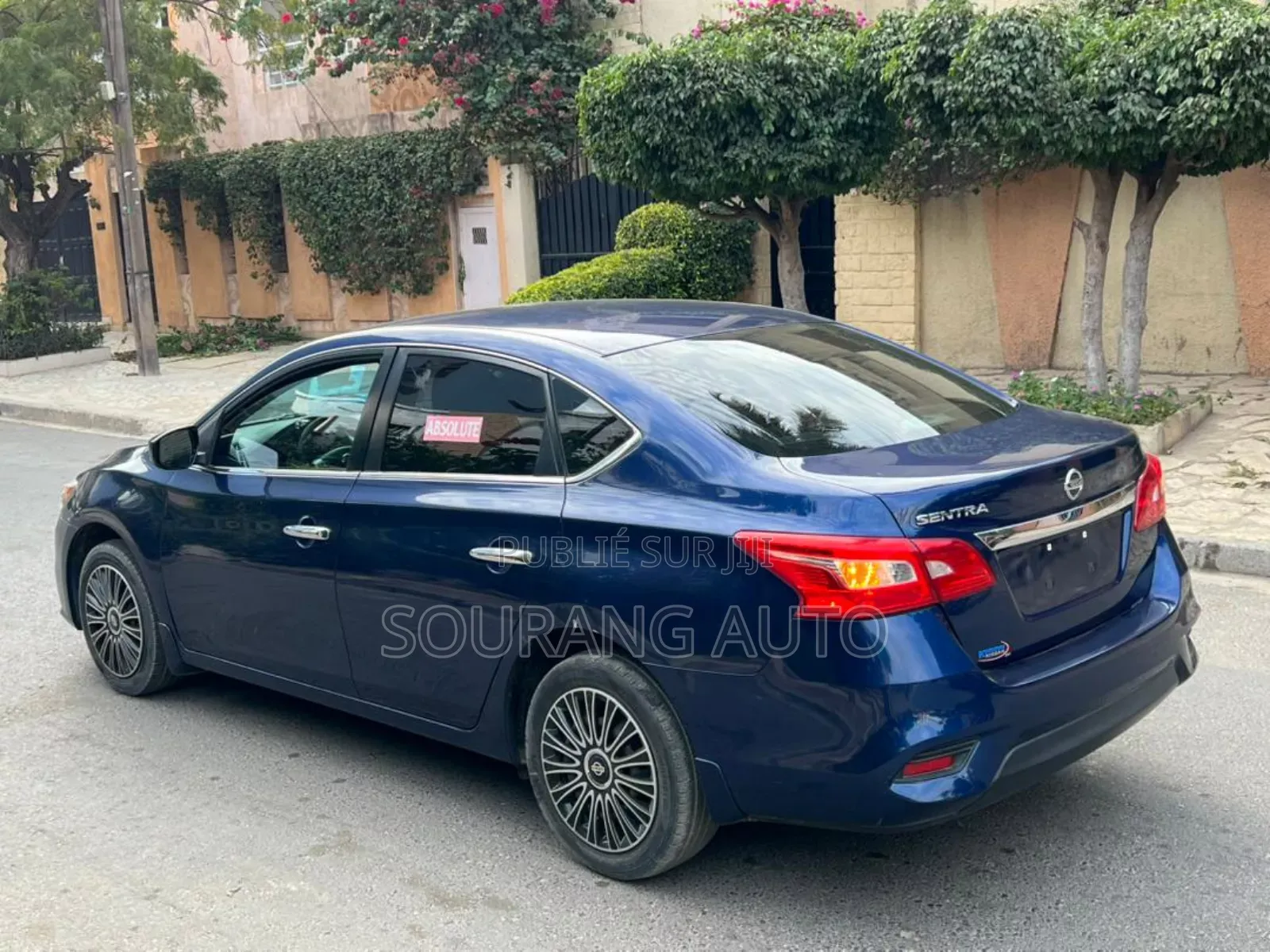 Nissan Sentra SV 2017 Blue