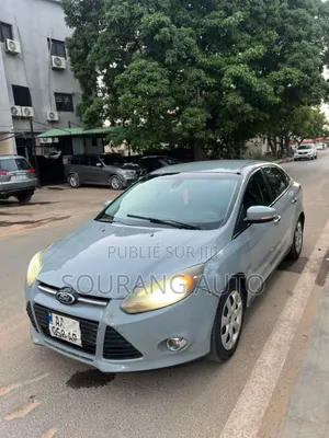 Ford Fusion SE 2012