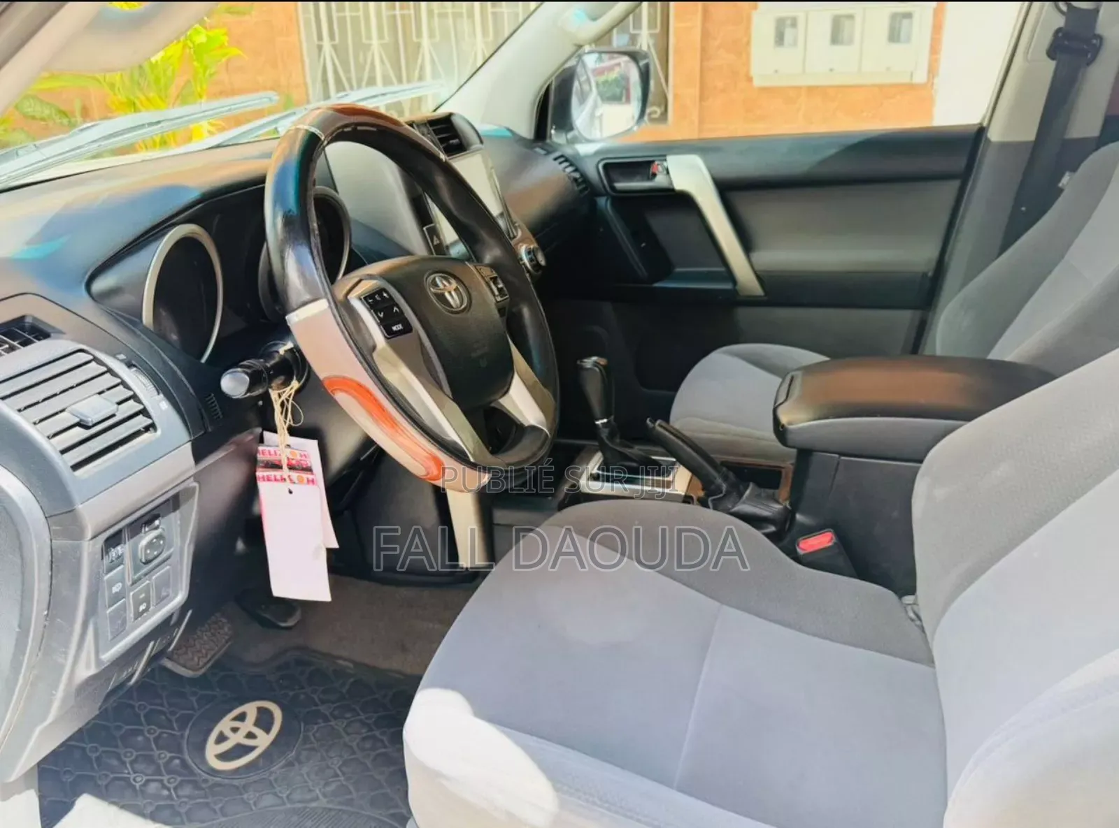 Toyota Land Cruiser Prado 2014