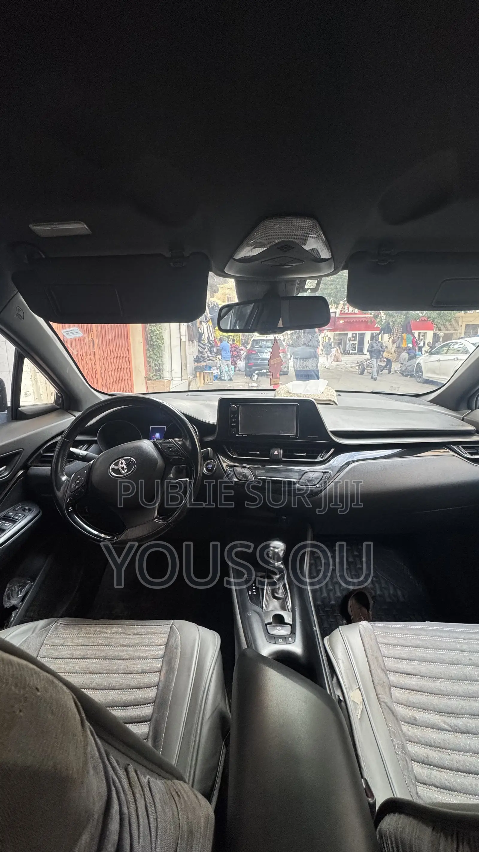 Toyota C-HR 2018 Gris