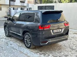 Toyota Land Cruiser Prado 2025 Gris