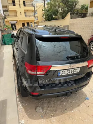Jeep Grand Cherokee 2012 Black