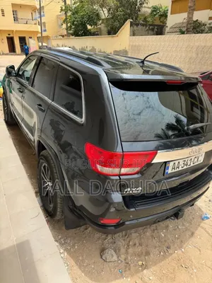 Jeep Grand Cherokee 2012 Black