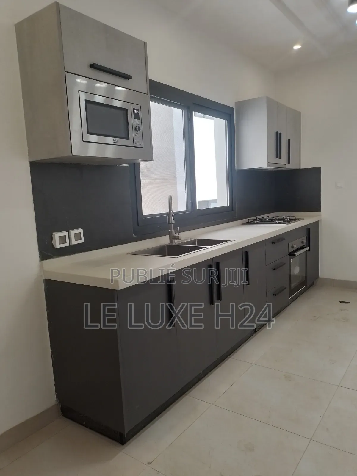 3chbre Appartement dans Mermoz Sacré-Cœur à Louer
