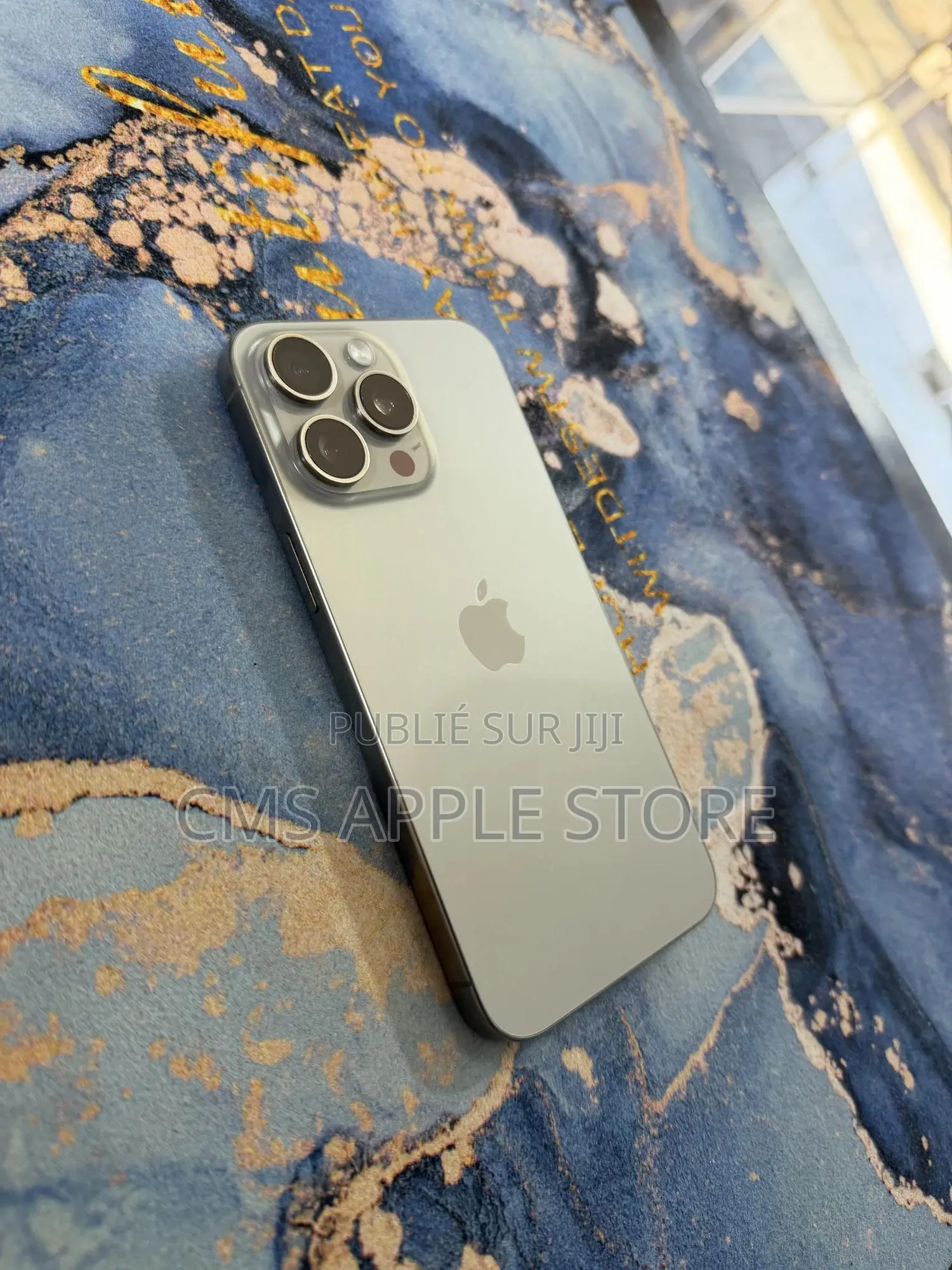 Apple iPhone 15 Pro Max 256 GB Gris