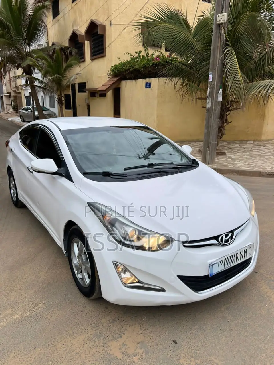Hyundai Avante 2015 Blanc