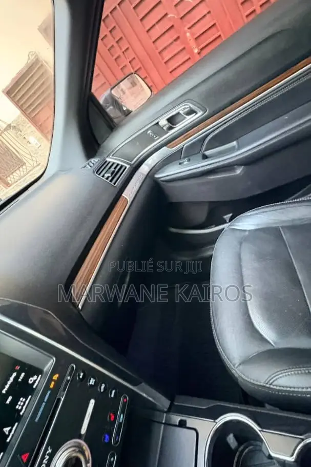 Ford Explorer 2019 Black