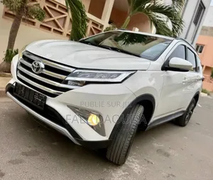 Toyota Rush 2020 Blanc
