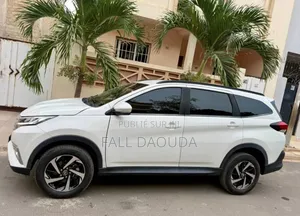 Toyota Rush 2020 Blanc