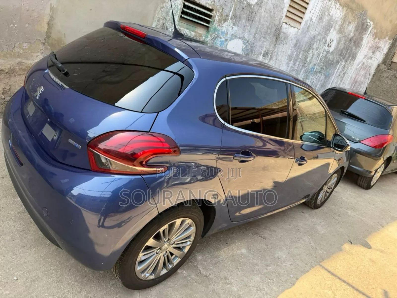 Peugeot 208 2017 Blue