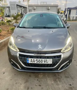 Peugeot 208 2015