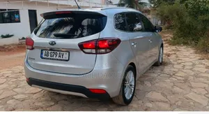 Kia Carens 2017 Gris
