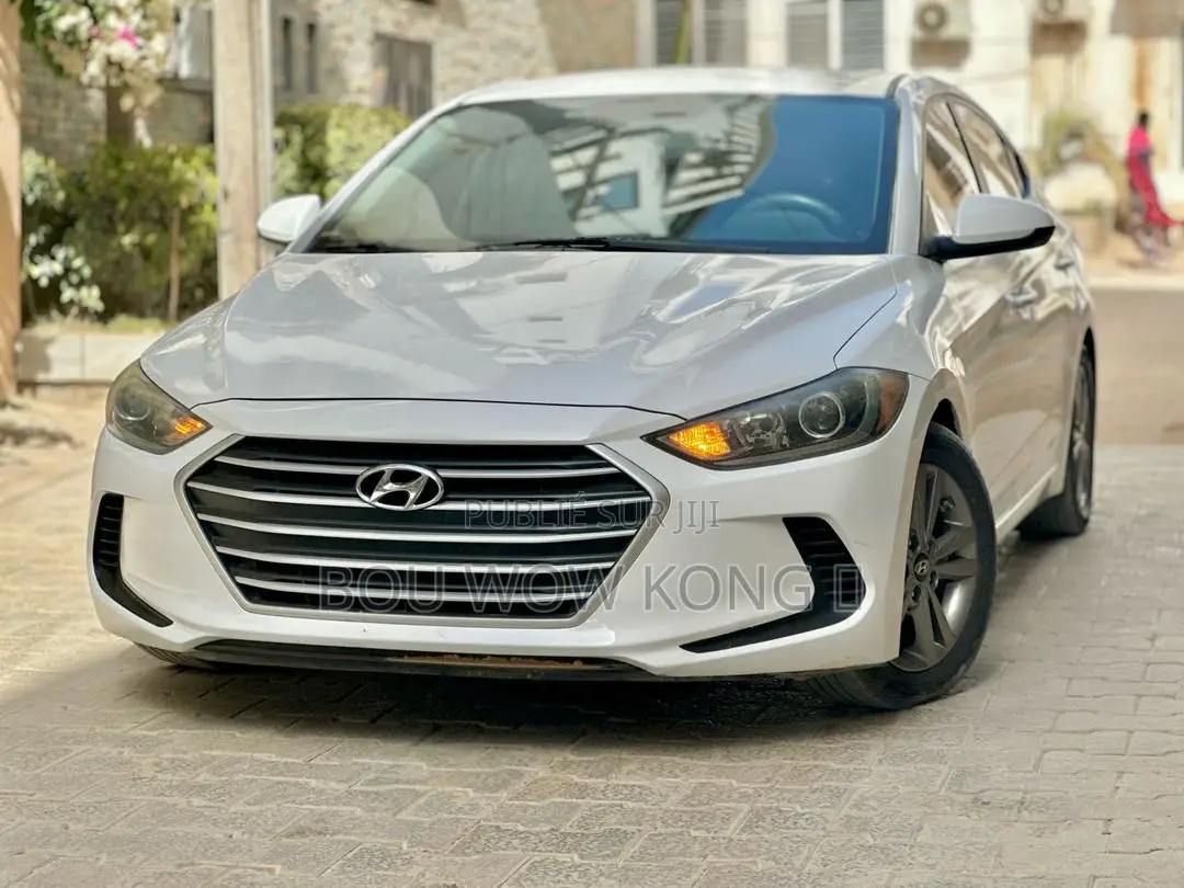 Hyundai Elantra Limited 2018 Blanc