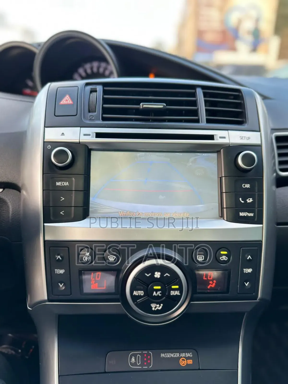 Toyota Verso 2016 Gris