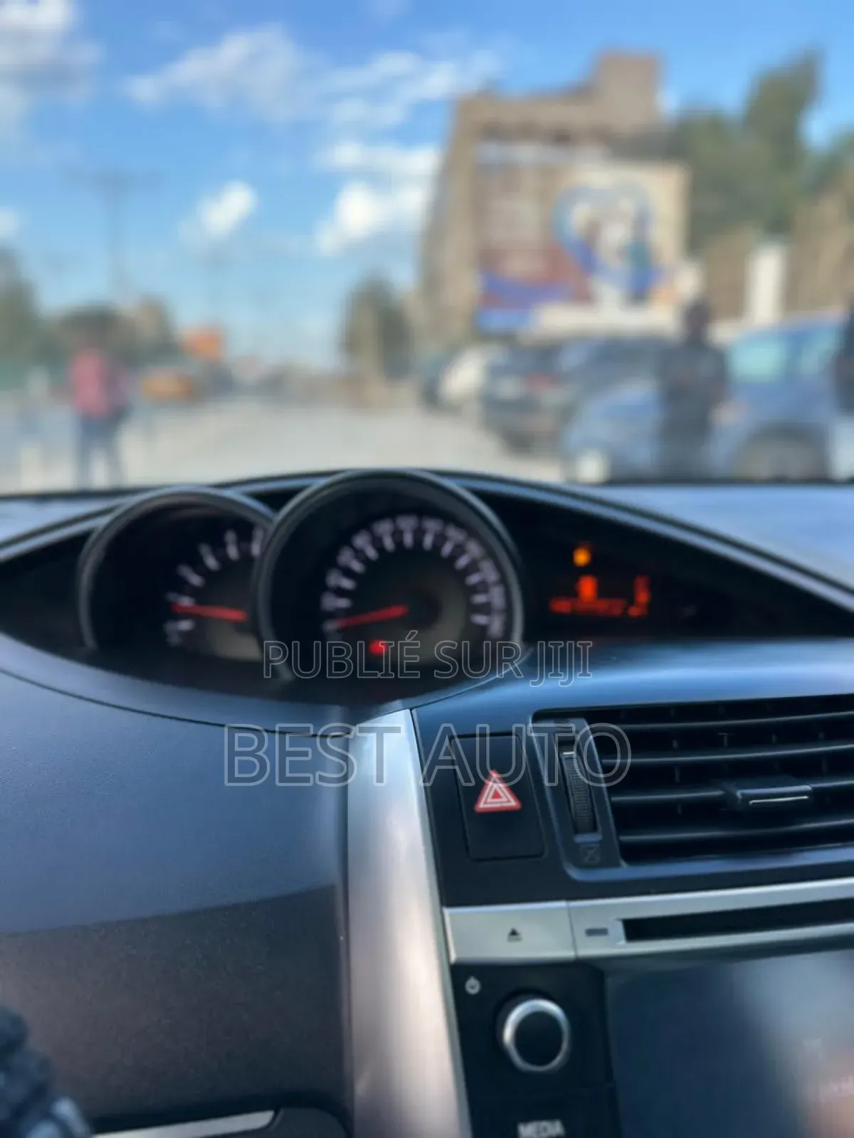 Toyota Verso 2016 Gris