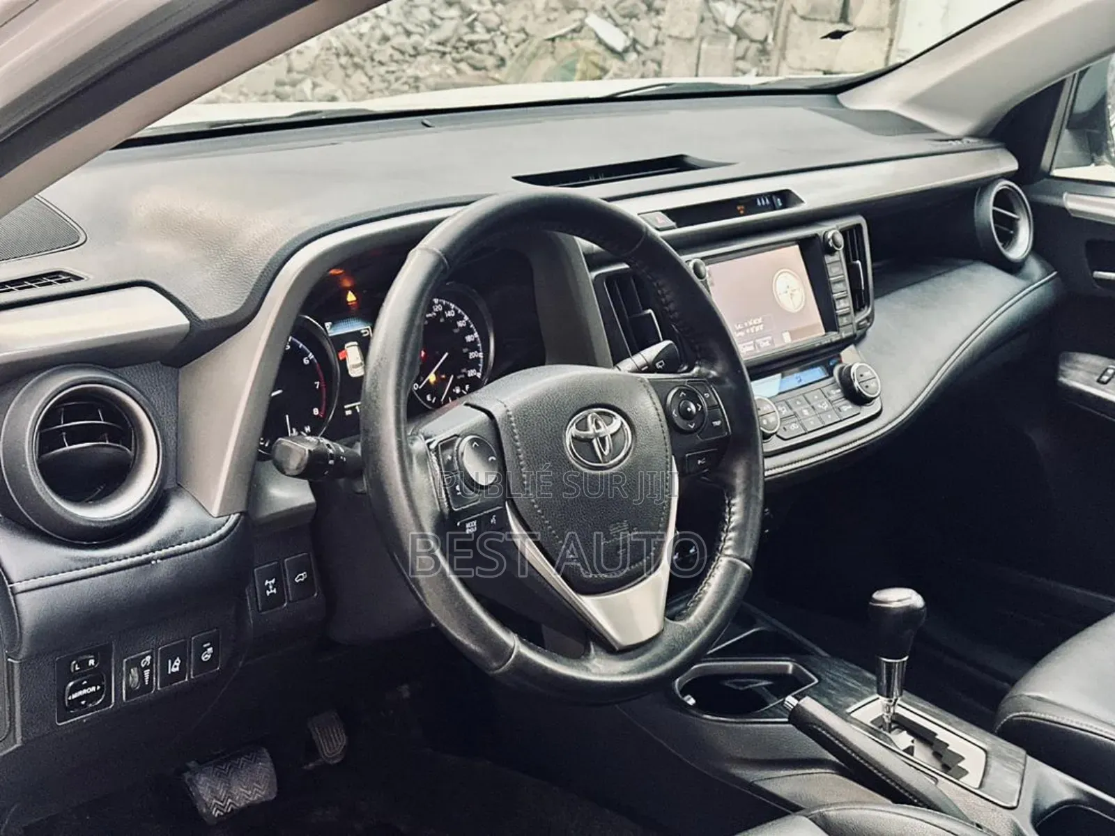 Toyota RAV4 2018 Blanc