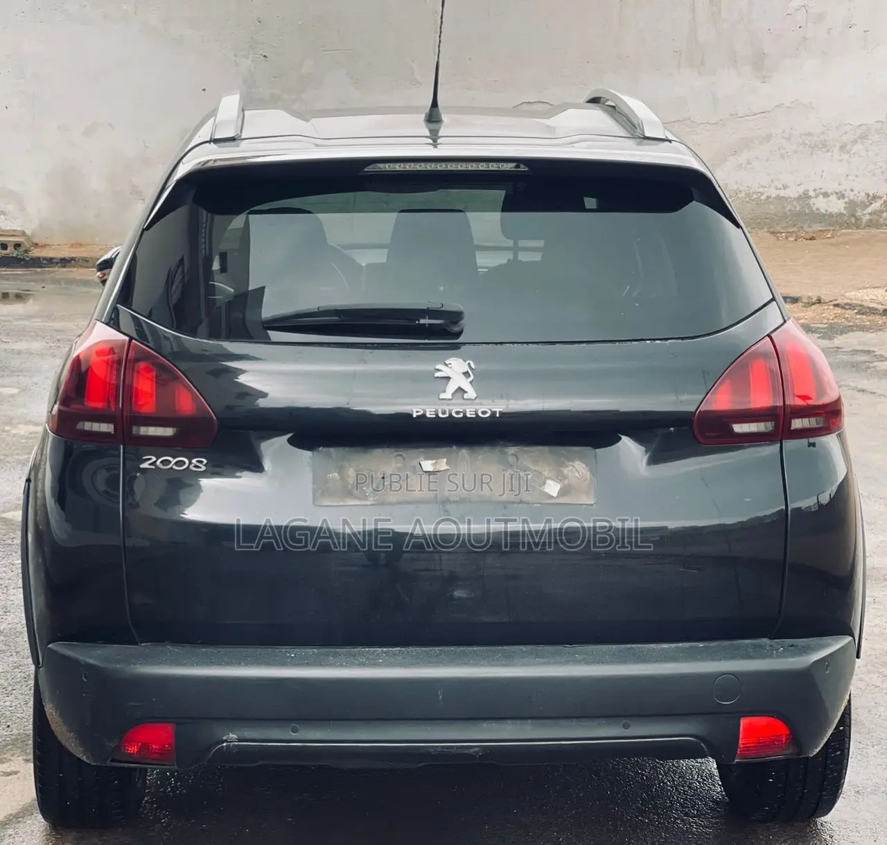 Peugeot 2008 1.6 BlueHD (100 Hp) 2019 Gris