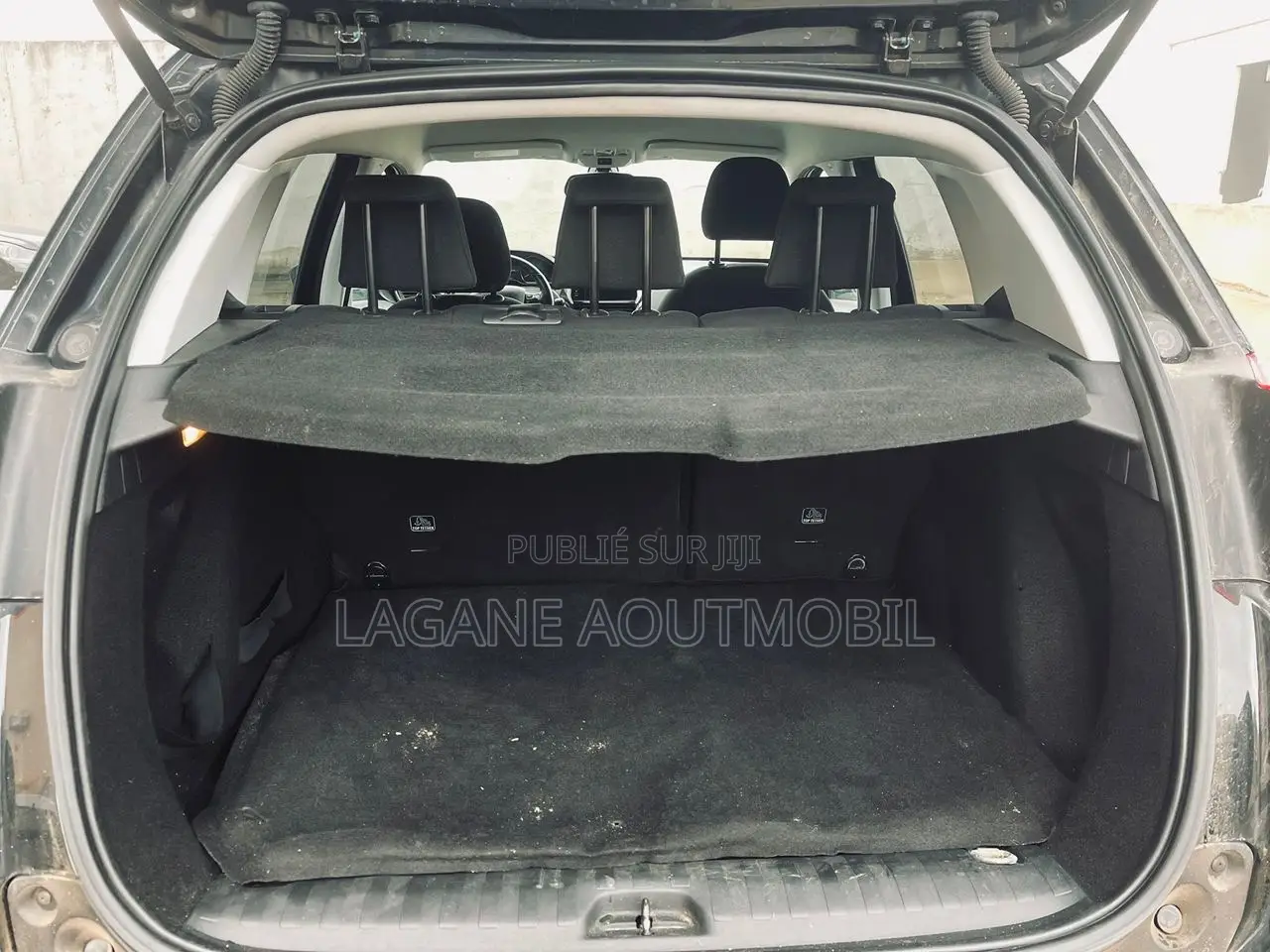 Peugeot 2008 1.6 BlueHD (100 Hp) 2019 Gris