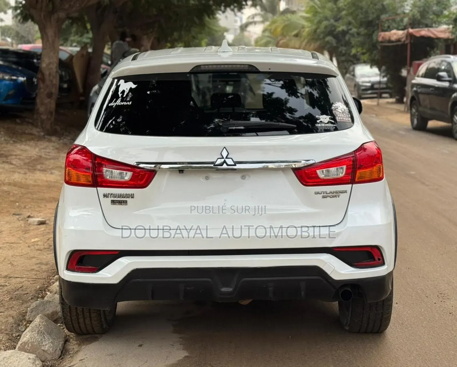 Mitsubishi Outlander 2019 Black