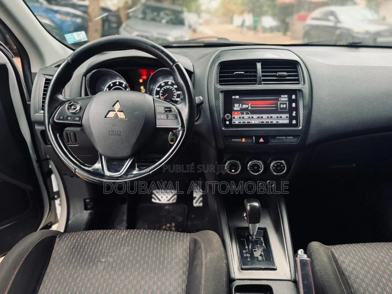 Mitsubishi Outlander 2019 Black