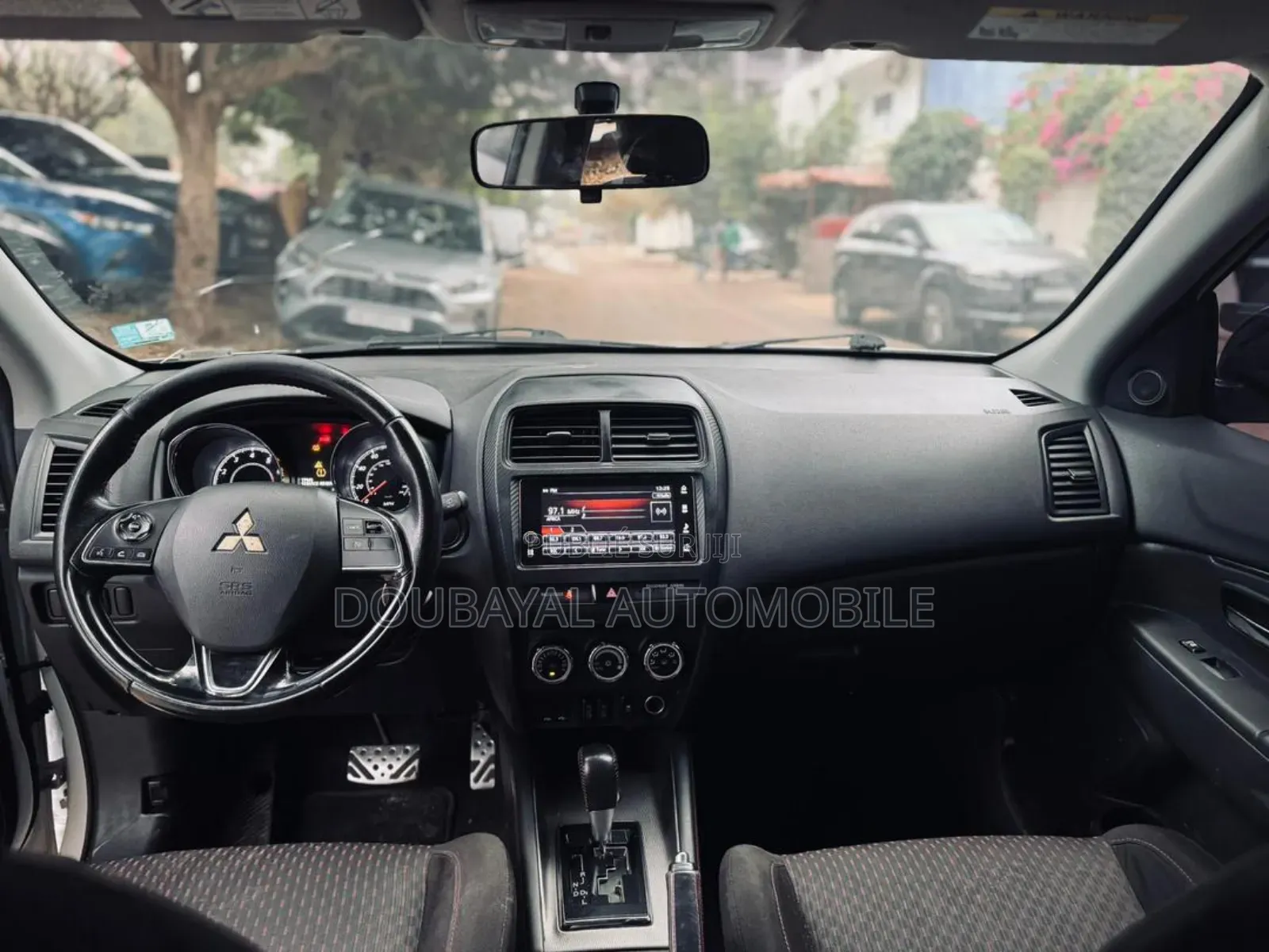 Mitsubishi Outlander 2019 Black