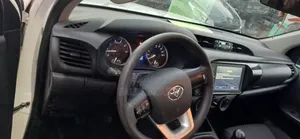 Toyota Hilux 2022 Blanc