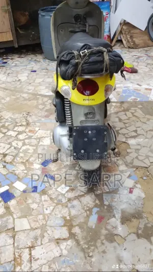 Piaggio Trotinette 2015 Jaune