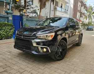 Mitsubishi Outlander LE FWD 2018 Black