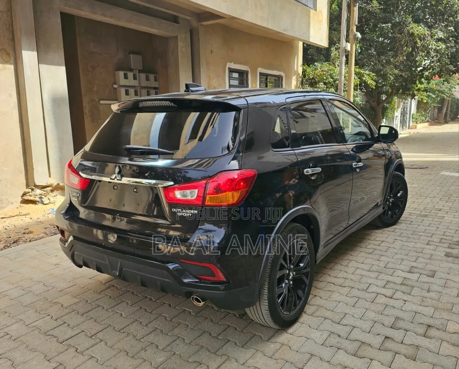 Mitsubishi Outlander LE FWD 2018 Black