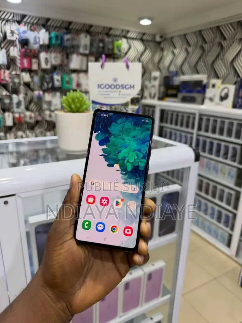 New Samsung Galaxy S20 FE 128 GB Blue