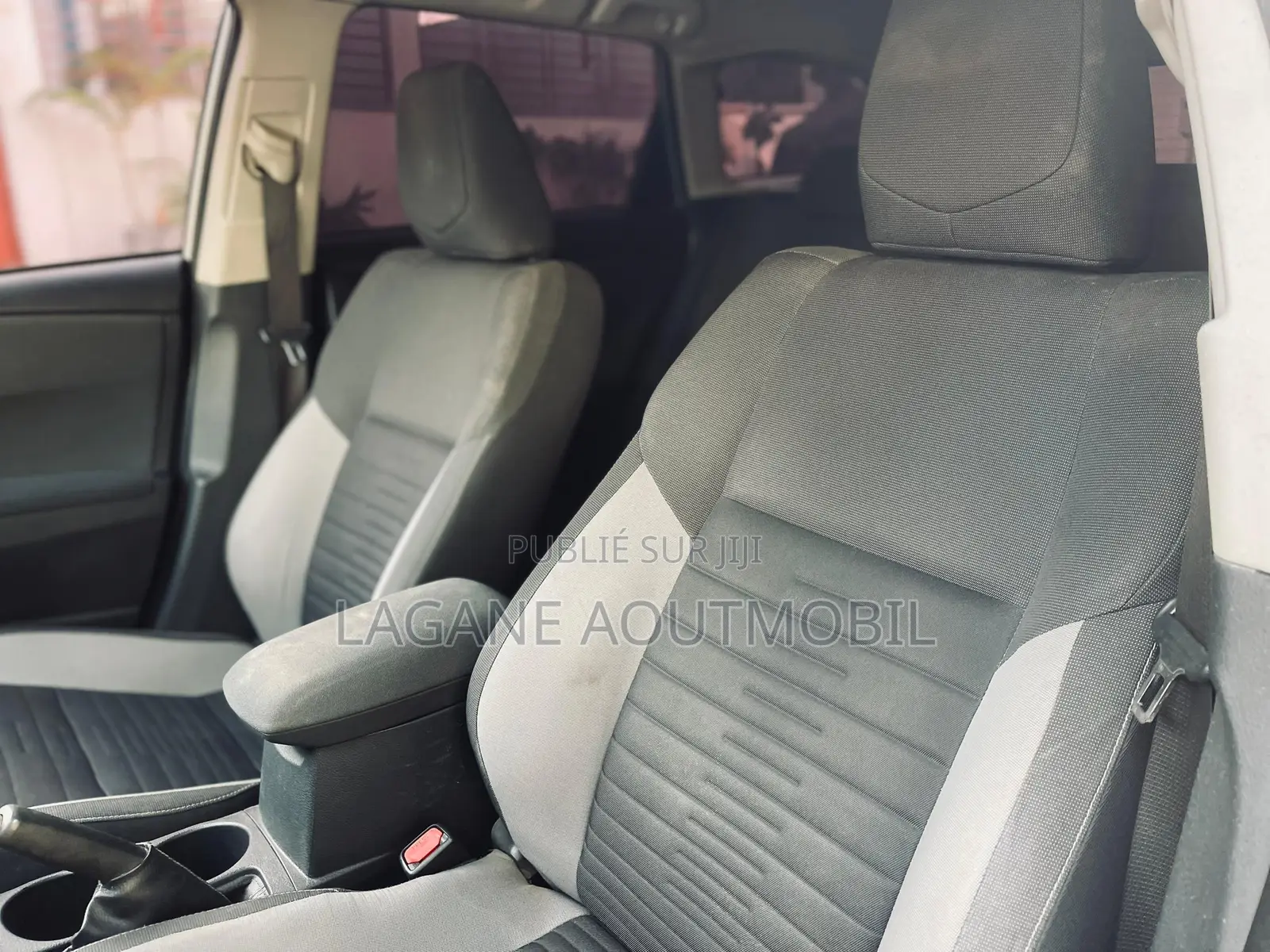 Toyota Auris 2017 Gris