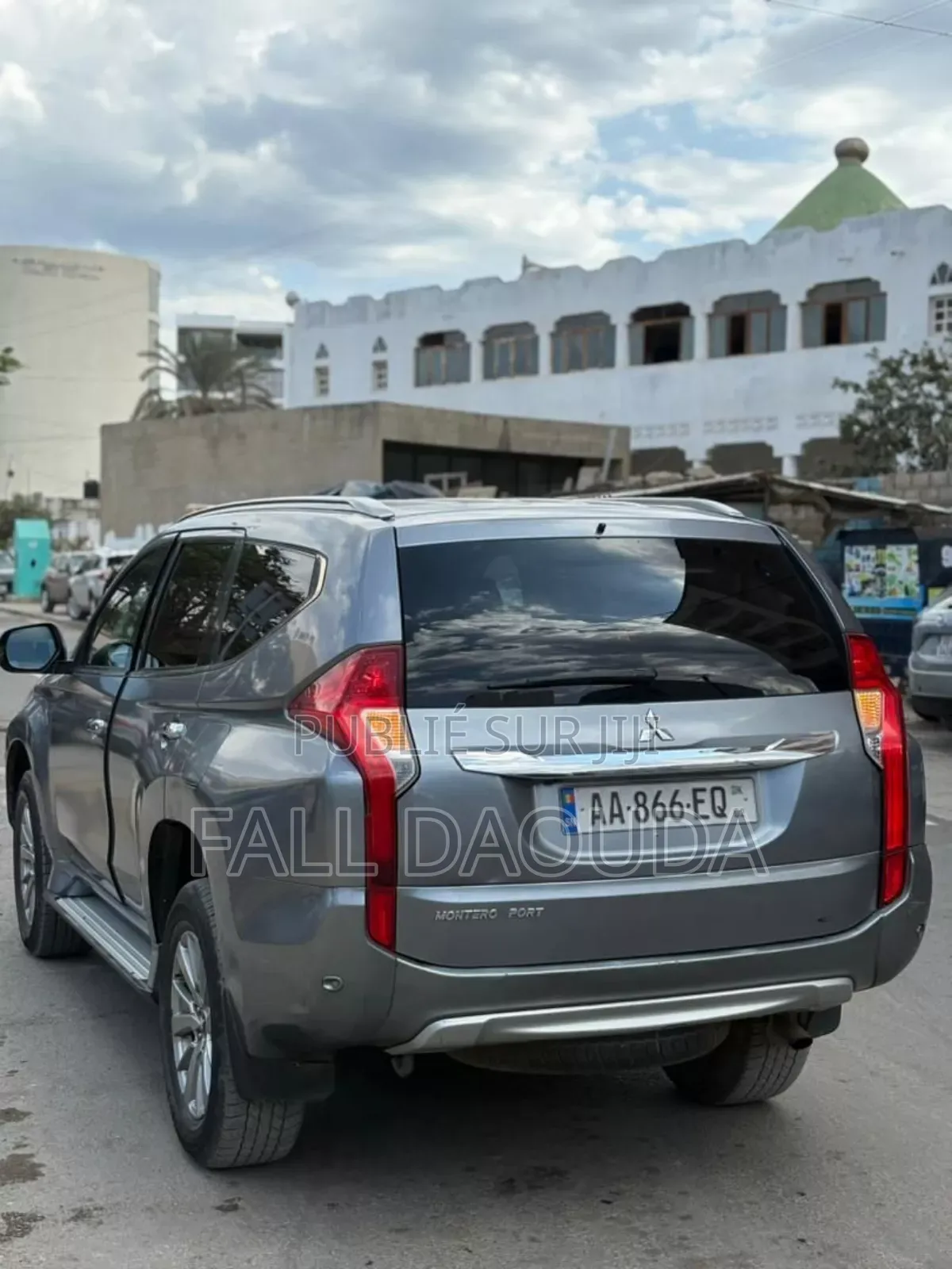 Mitsubishi Montero Sport 2019 Gris