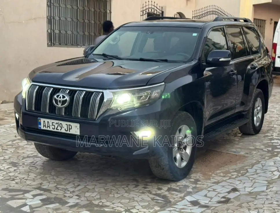 Toyota Land Cruiser Prado 2015 Black