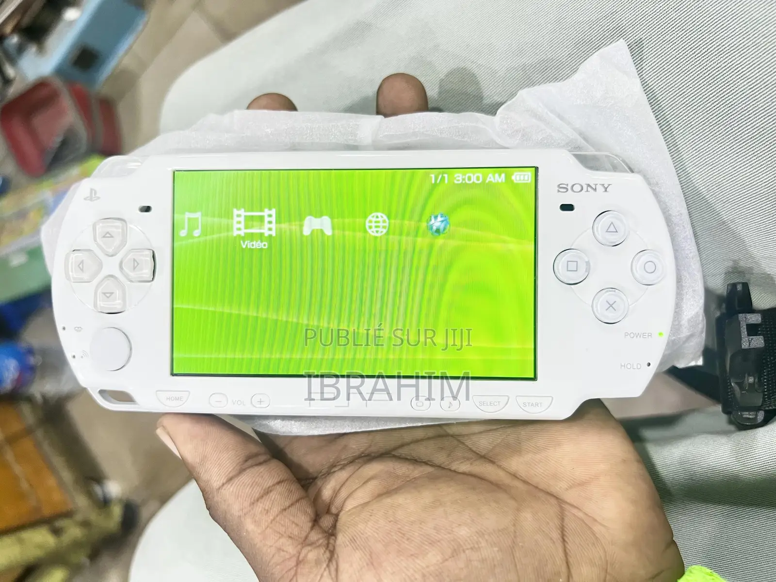 PSP Slim État 10/10 20 Jeux Dans Carton