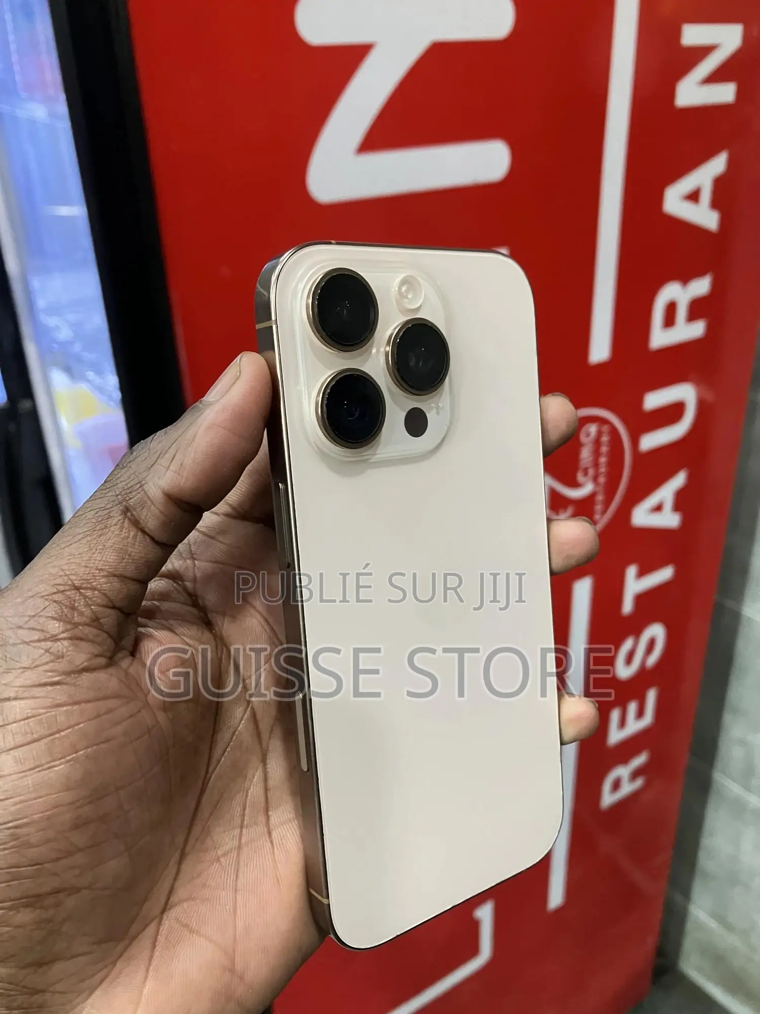 Apple iPhone 16 Pro 256 GB Doré