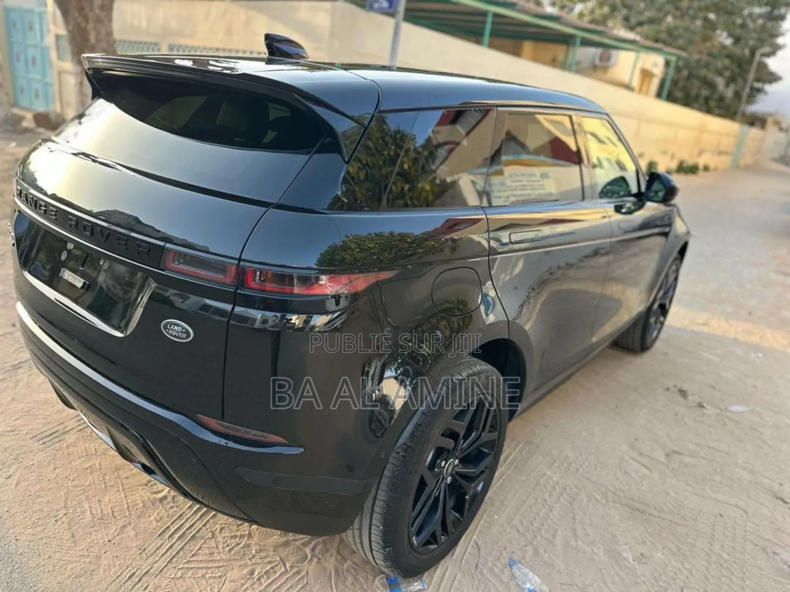 Land Rover Range Rover Evoque R-Dynamic SE AWD 2020 Black