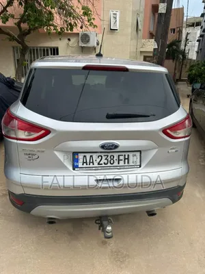 Ford Escape 2014 Gris