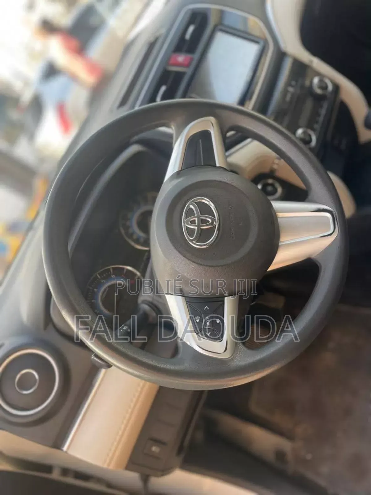 Toyota Rush 2021 Blanc